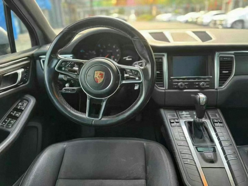 佛山15年保時捷Macan6