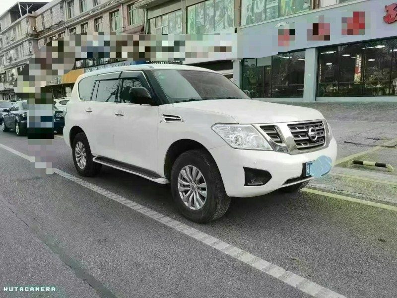 長沙19年日產途樂2