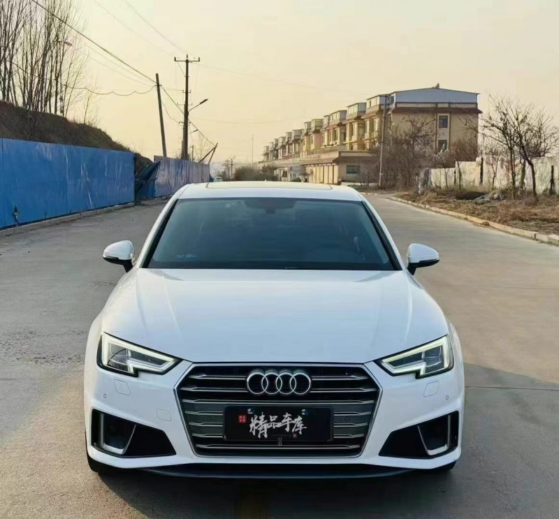 青岛19年奥迪A4L1