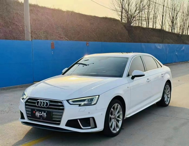 青岛19年奥迪A4L3