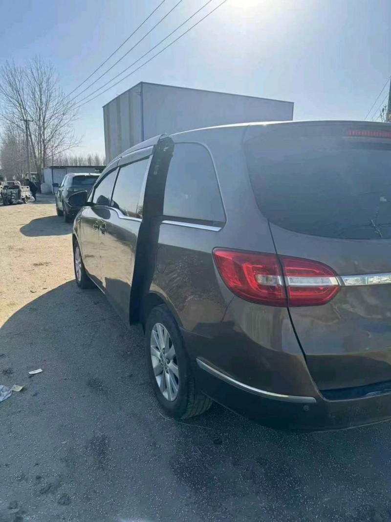 徐州15年别克GL86