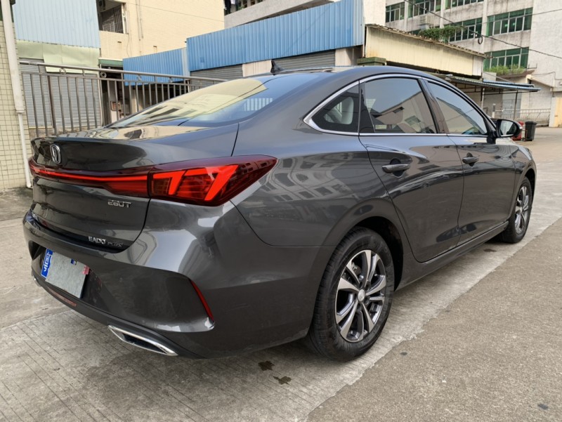 中山23年長安汽車逸動5