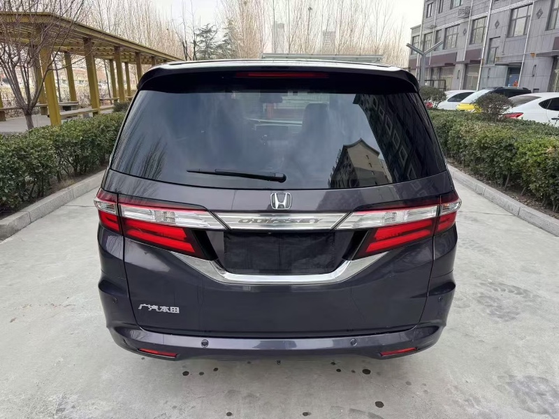 济宁15年本田奥德赛9