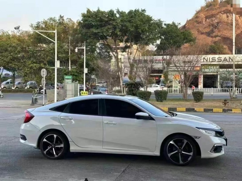 深圳20年本田思域3