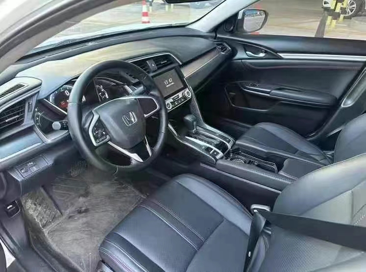 深圳20年本田思域6