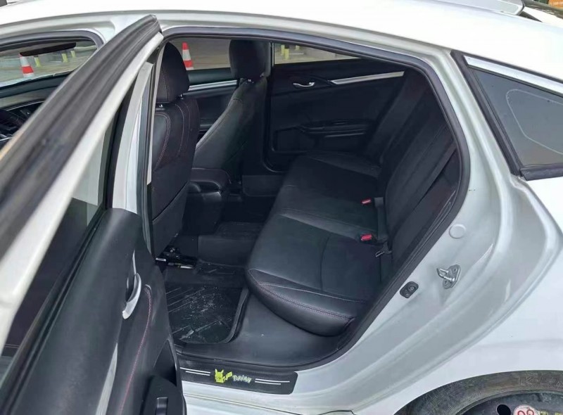 深圳20年本田思域7