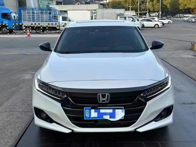 广州22年本田雅阁1