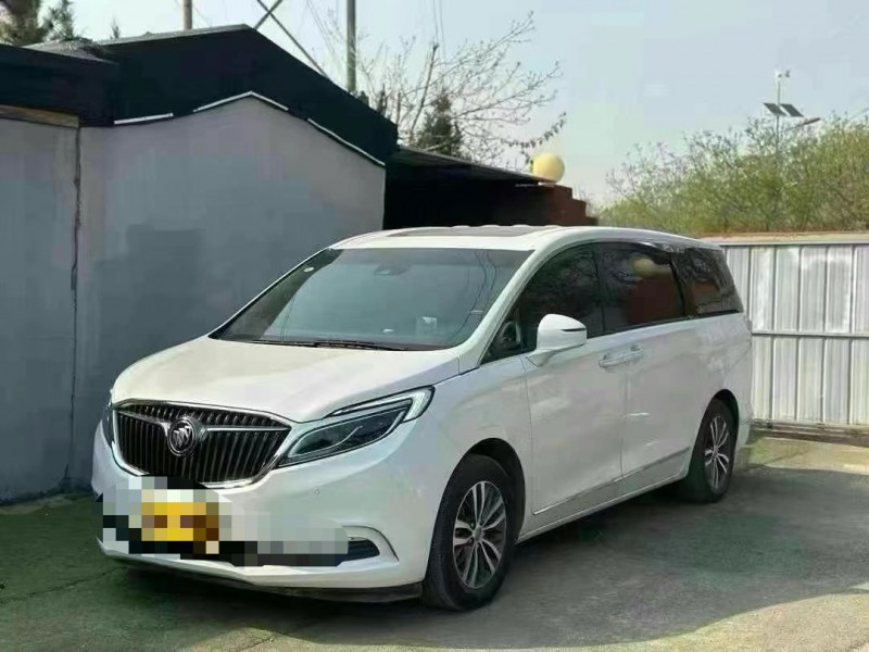 青岛21年别克GL83