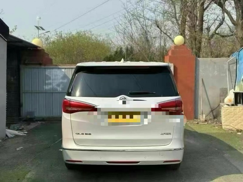 青岛21年别克GL89