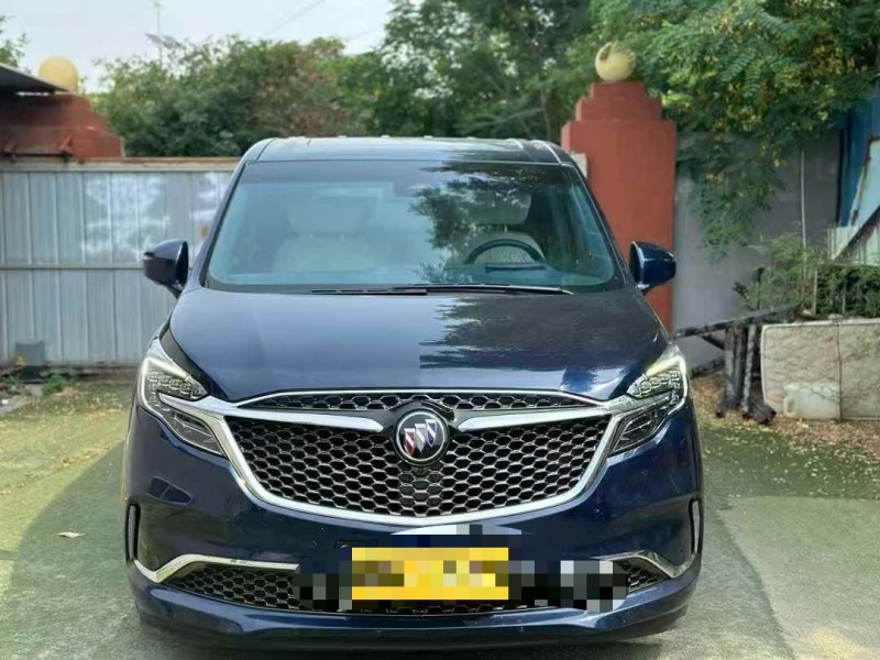 青岛21年别克GL81