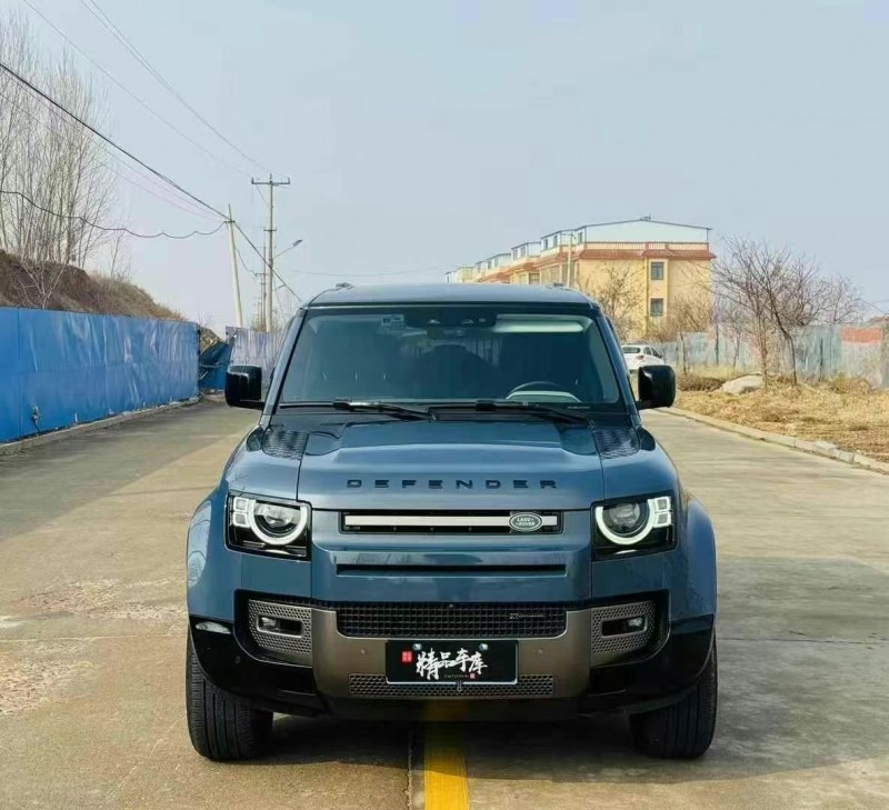 枣庄21年路虎卫士1