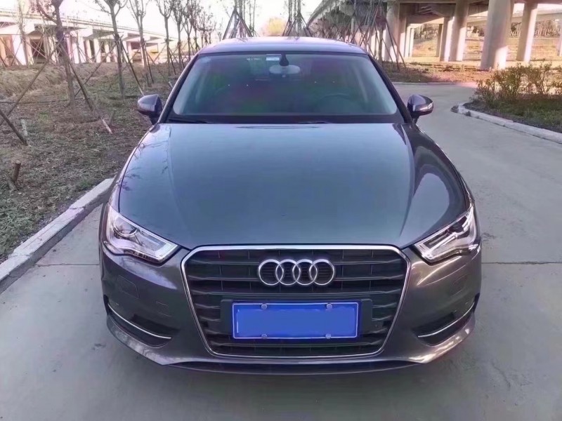 青岛15年奥迪A31