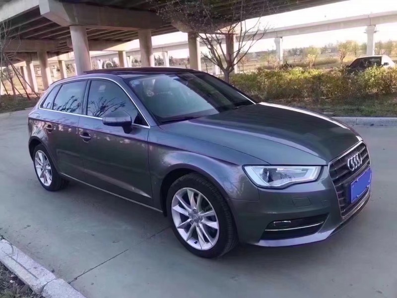 青岛15年奥迪A33