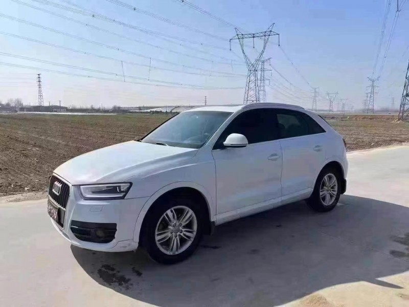 青岛13年奥迪Q33