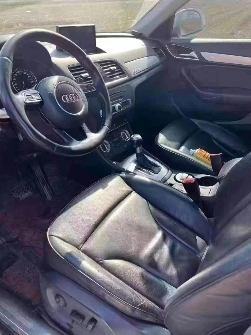 青岛13年奥迪Q34