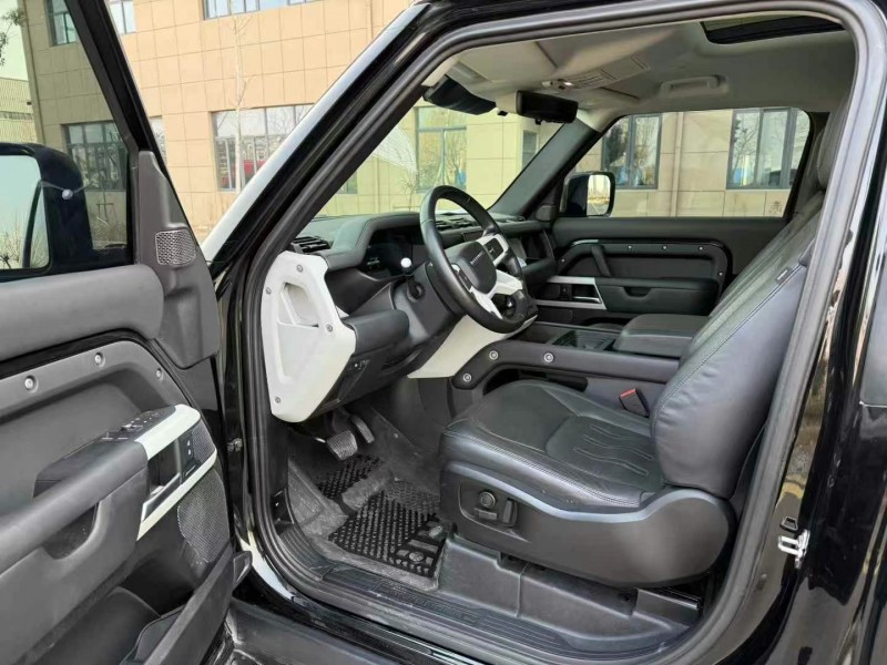 徐州23年路虎卫士6