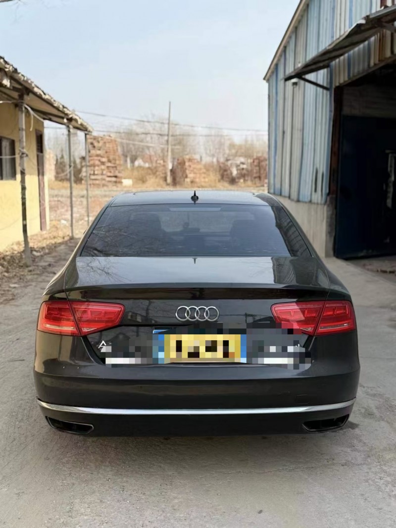 菏泽12年奥迪A8L9