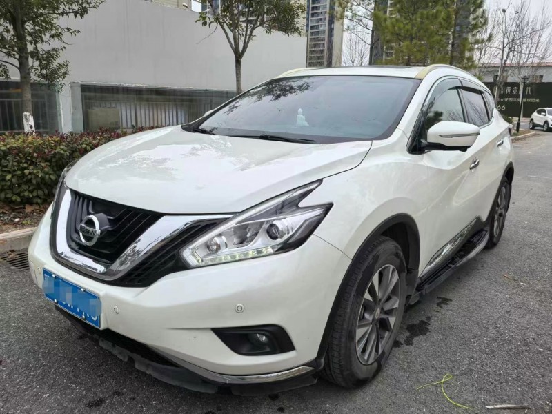 武汉20年日产楼兰3