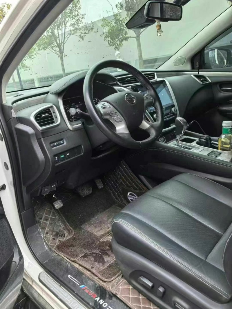 武汉20年日产楼兰6