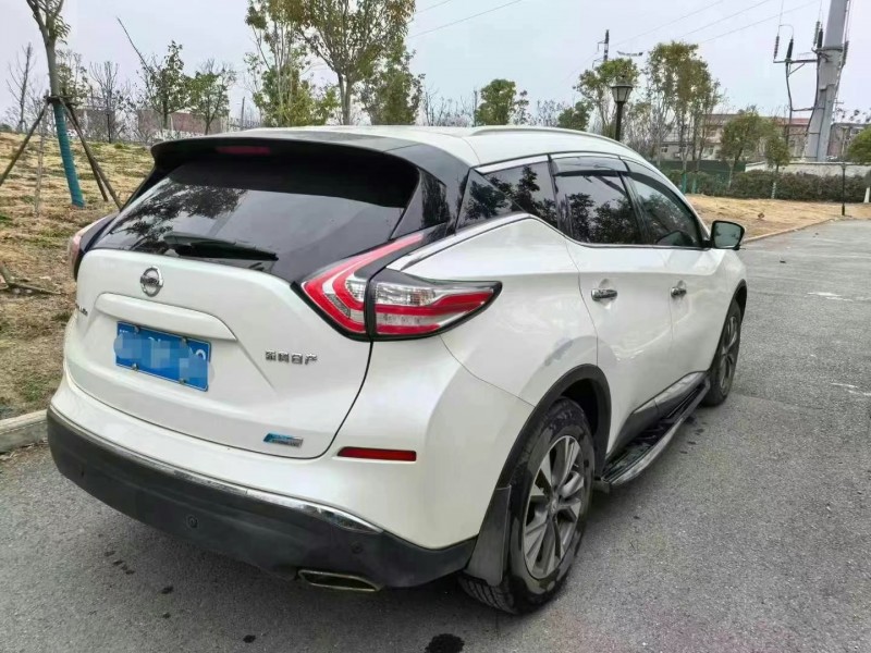 武汉20年日产楼兰7