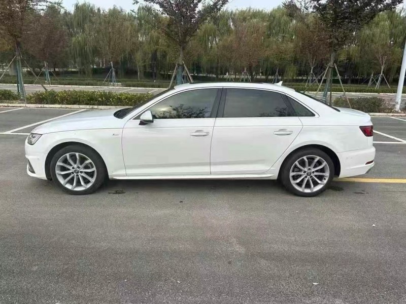 徐州19年奥迪A4L3