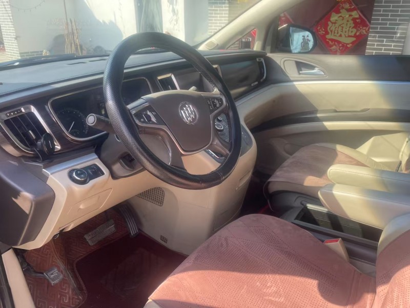 济宁14年别克GL84