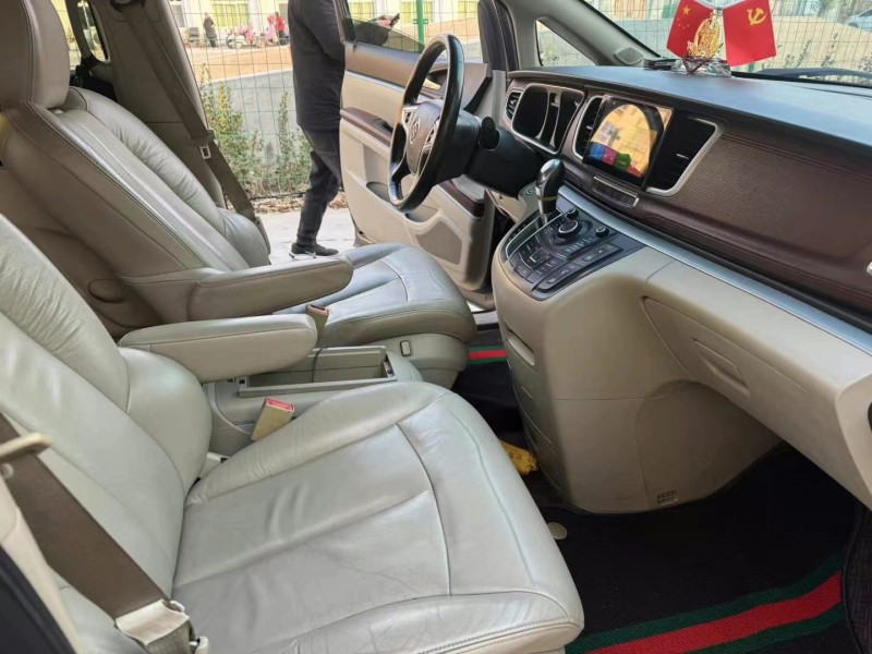 徐州16年别克GL85