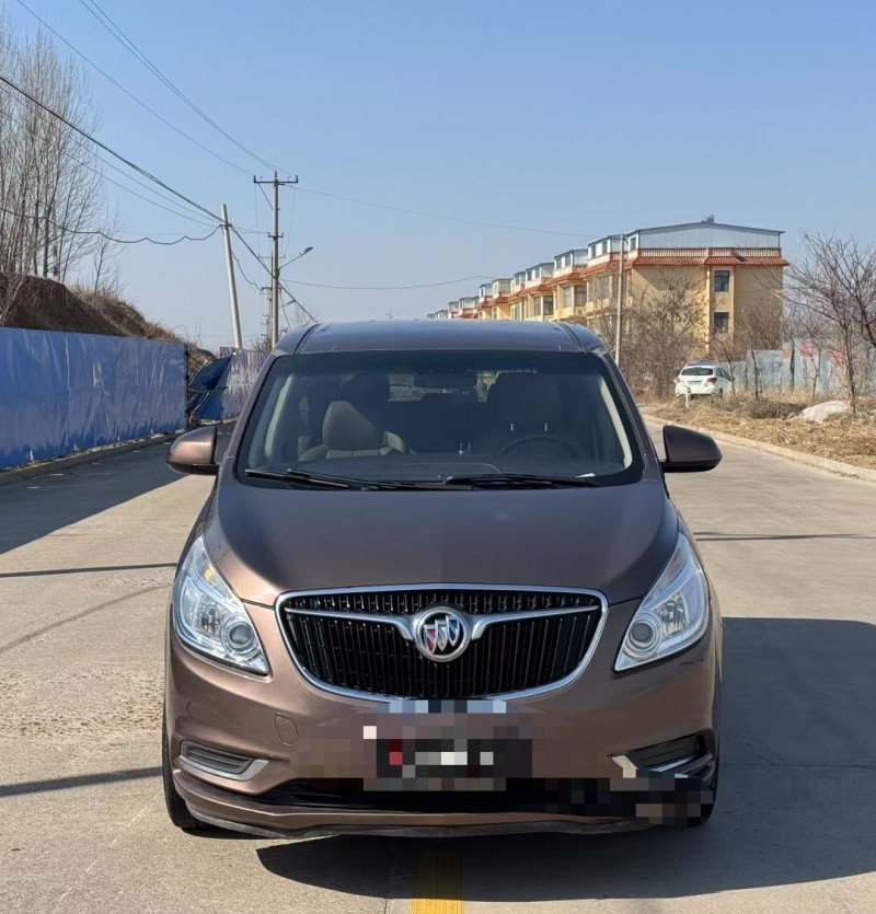 青岛20年别克GL81