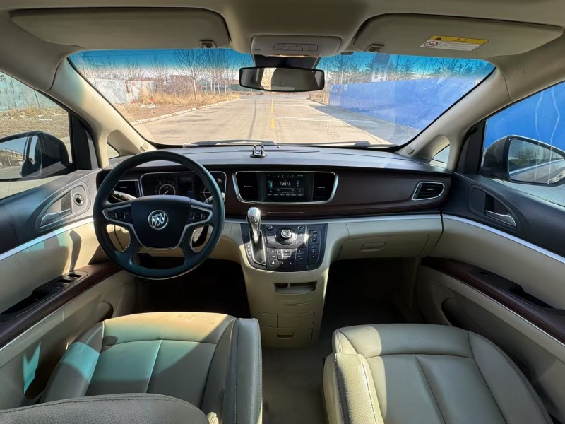 青岛20年别克GL84