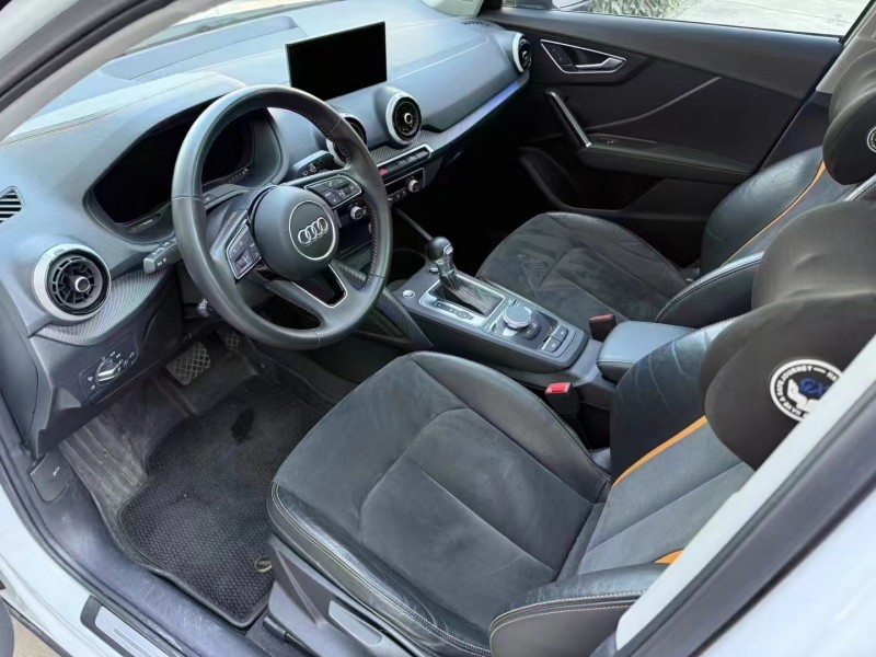 济宁22年奥迪Q25