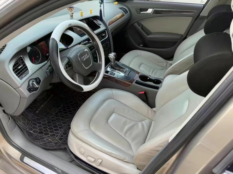 济宁12年奥迪A4L5