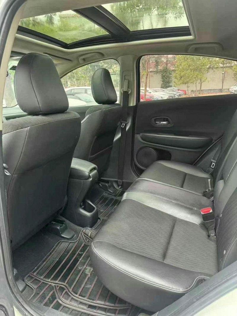 广州22年本田缤智6