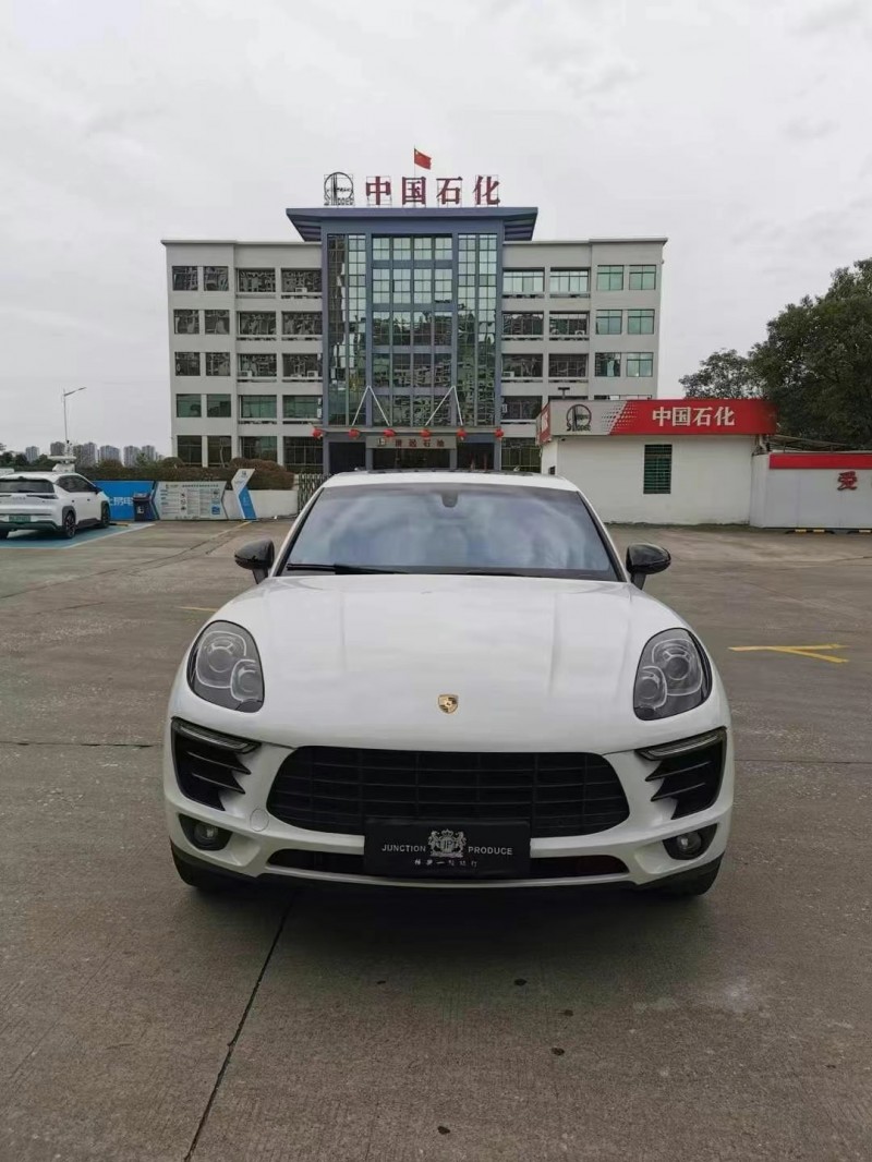 广州15年保时捷Macan1