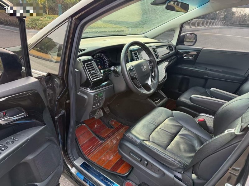 盐城19年本田艾力绅7