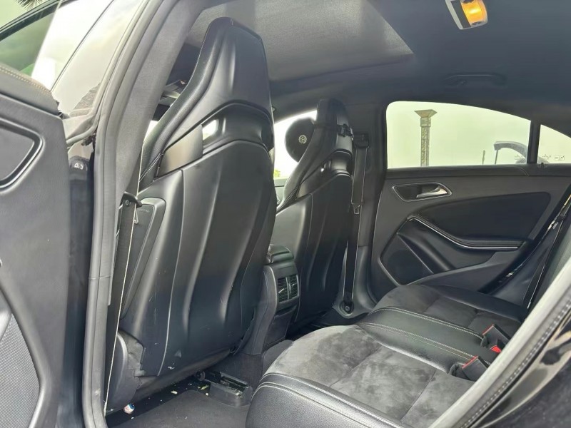 广州18年奔驰AMG4