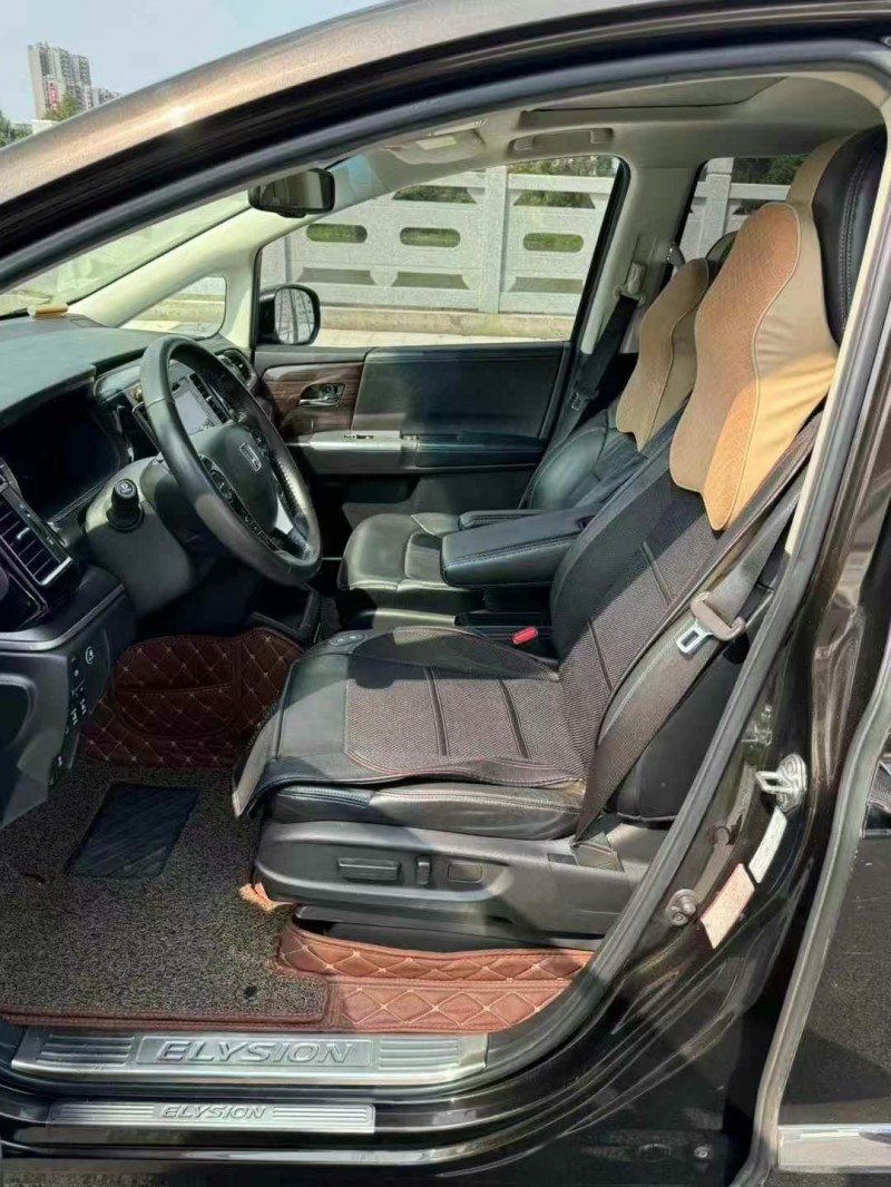 广州18年本田艾力绅5