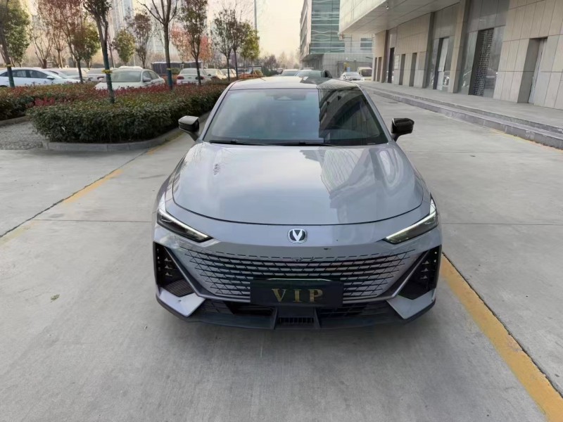 濟寧23年長安汽車UNI1