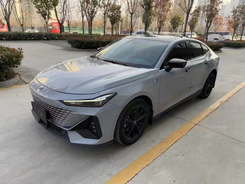 濟寧23年長安汽車UNI3