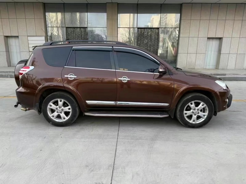 济宁12年丰田RAV43