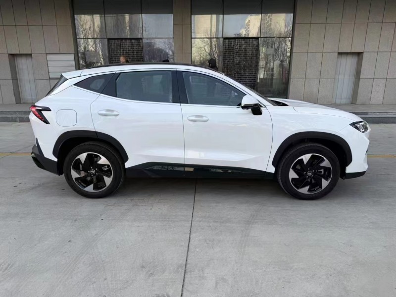 济宁24年奇瑞捷途7