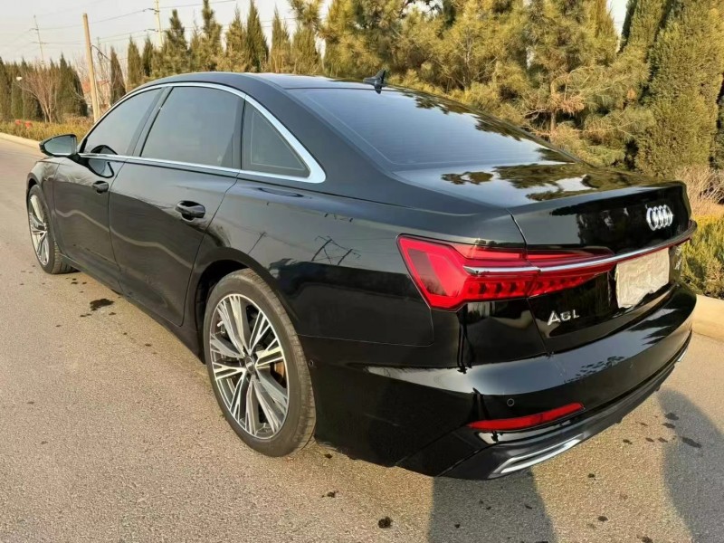 青岛19年奥迪A6L8