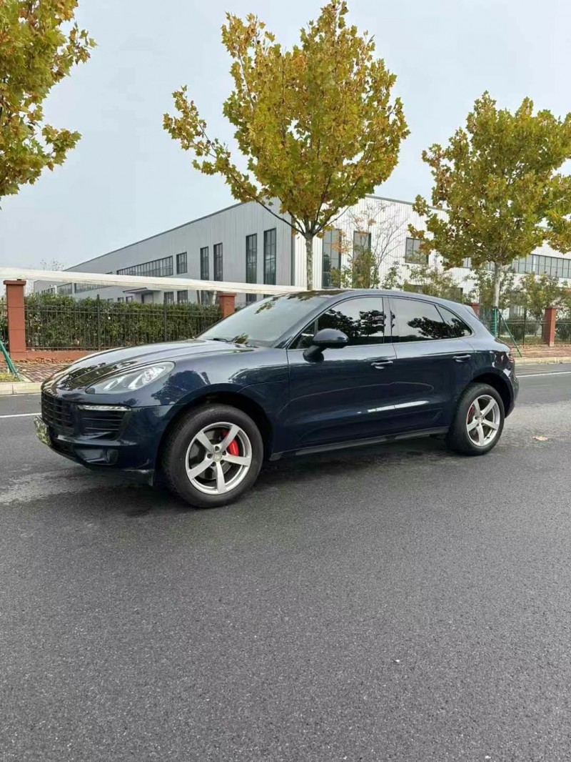 宿遷15年保時捷Macan3