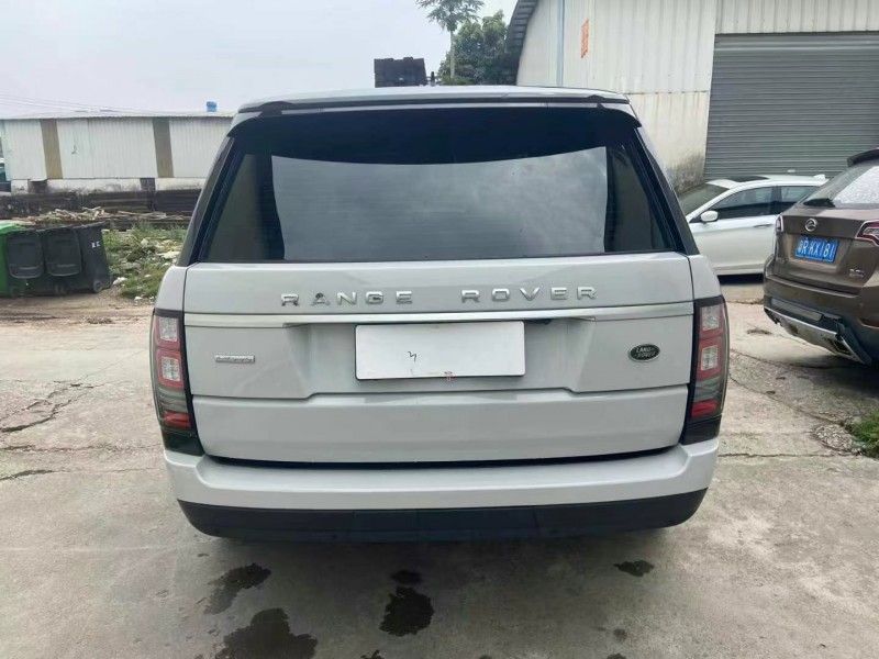 广州17年路虎揽胜行政8