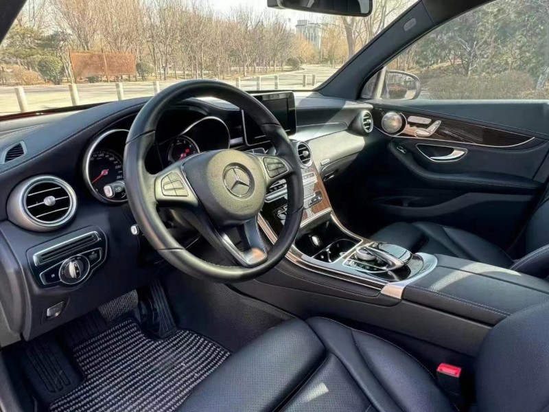 济宁18年奔驰GLC5