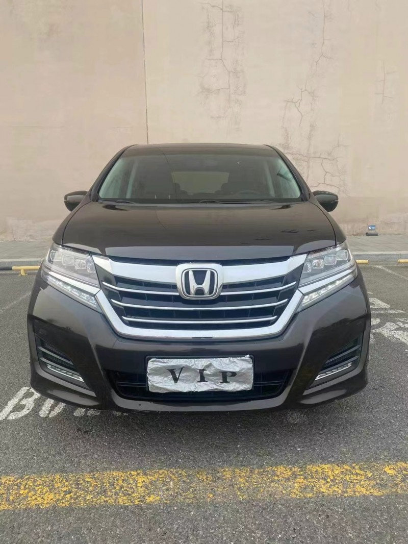 营口17年本田艾力绅1