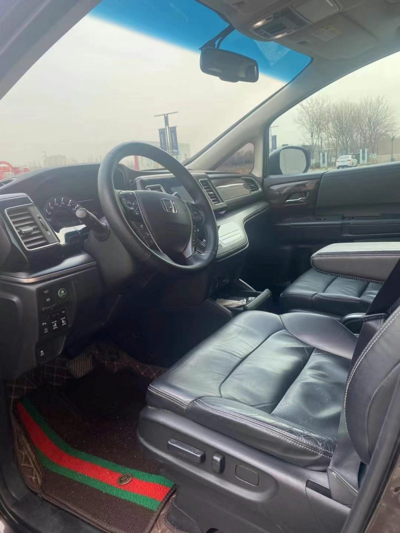 营口17年本田艾力绅3