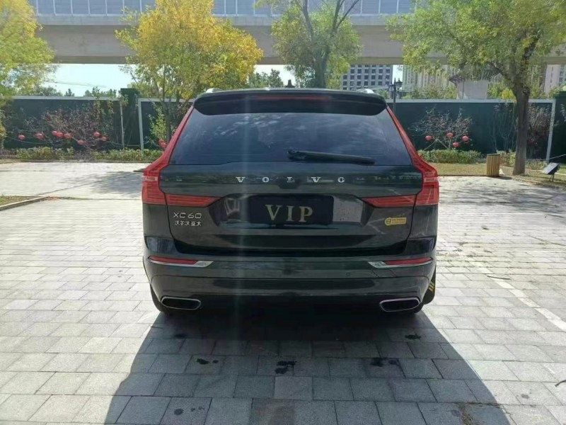 青島20年沃爾沃XC609