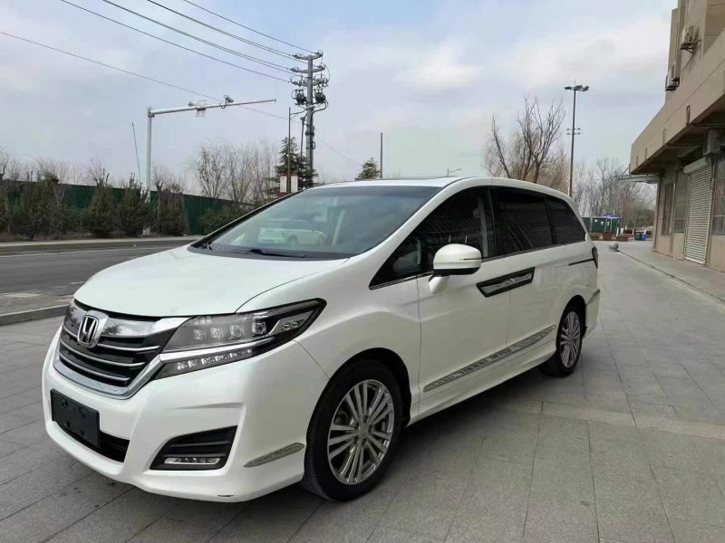 徐州18年本田艾力绅2