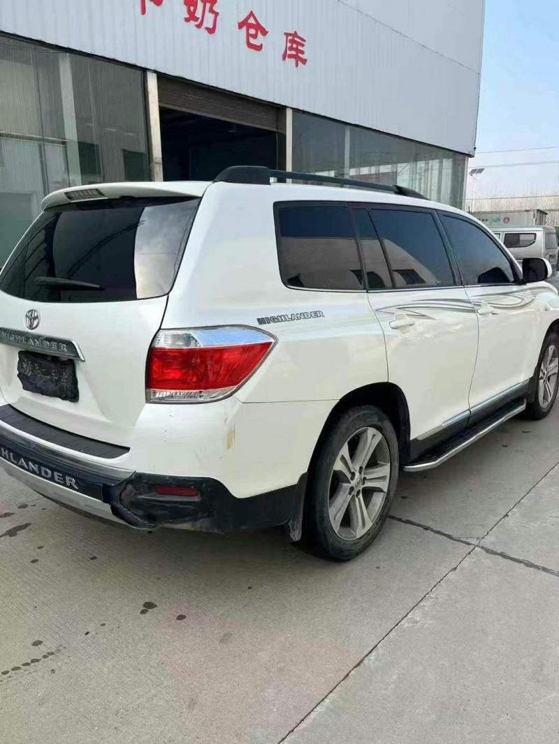 武汉13年丰田汉兰达8