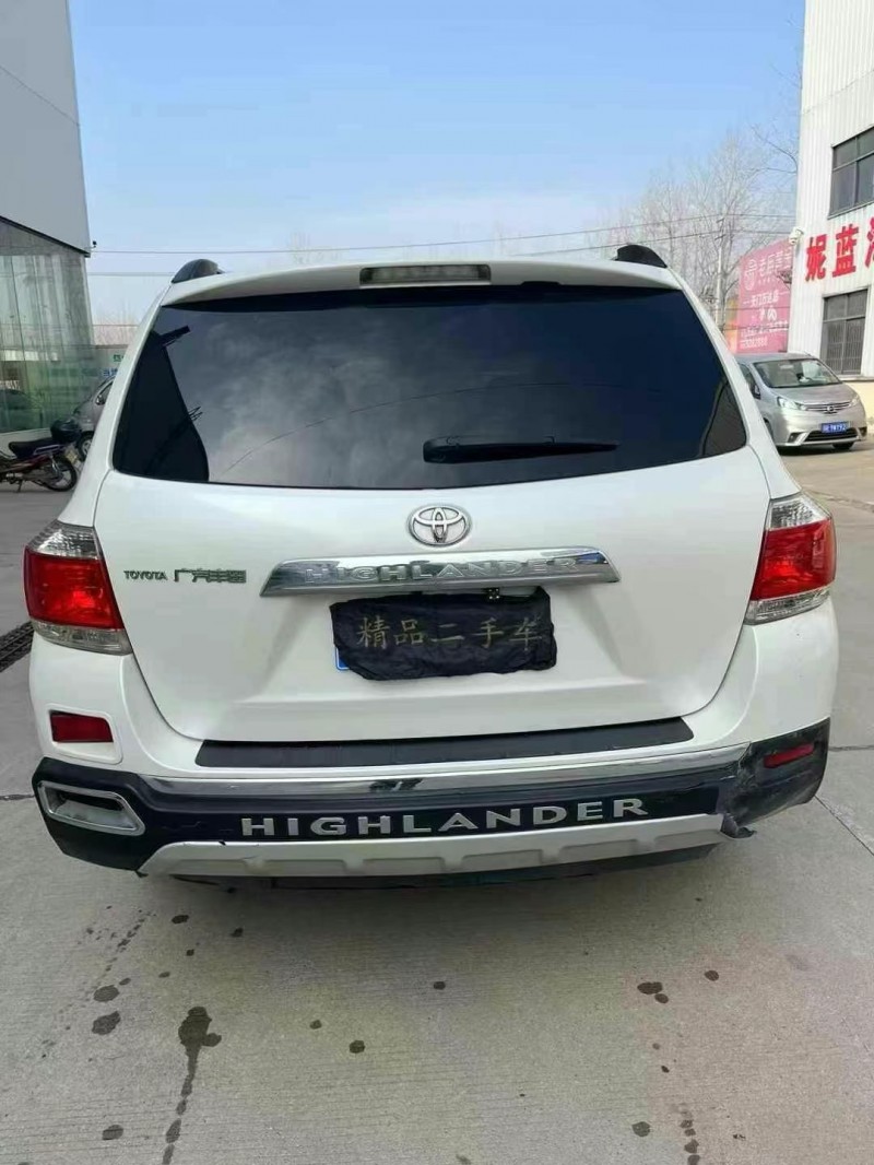 武汉13年丰田汉兰达9